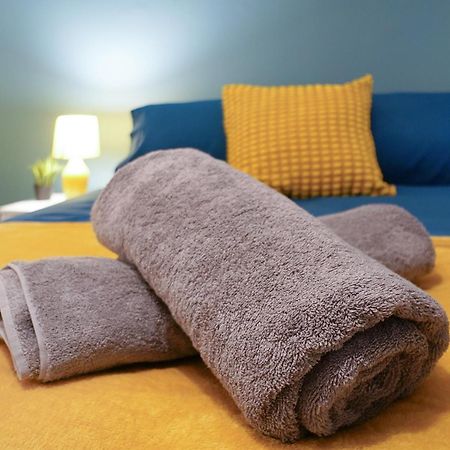Comfortable Stylish Townhouse In Ashford Sleeps 5 Netflix 2 Parking Spaces Perfect For Contractors And Families المظهر الخارجي الصورة